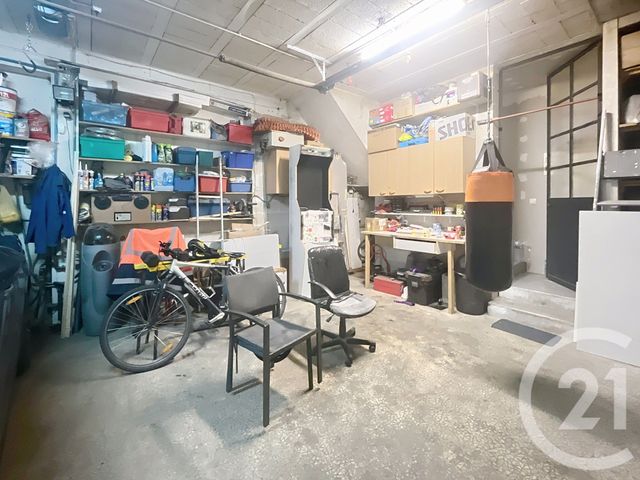 Appartement F4 à vendre - 4 pièces - 90.0 m2 - EPERNAY - 51 - CHAMPAGNE-ARDENNE - Century 21 Martinot Immobilier