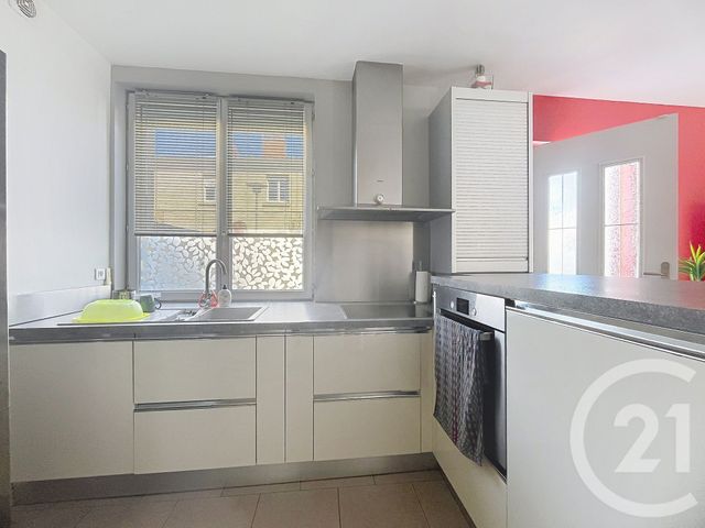 Appartement F4 à vendre - 4 pièces - 90.0 m2 - EPERNAY - 51 - CHAMPAGNE-ARDENNE - Century 21 Martinot Immobilier