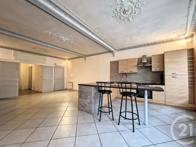 Appartement F4 à vendre - 4 pièces - 96.0 m2 - EPERNAY - 51 - CHAMPAGNE-ARDENNE - Century 21 Martinot Immobilier