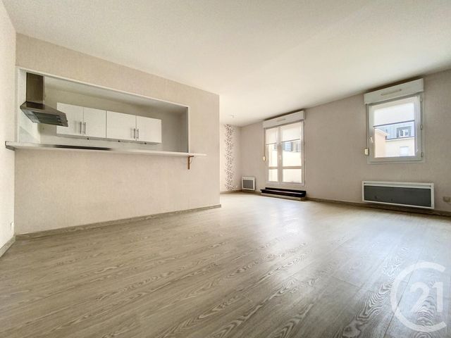 Appartement F3 à louer - 3 pièces - 72.04 m2 - EPERNAY - 51 - CHAMPAGNE-ARDENNE - Century 21 Martinot Immobilier