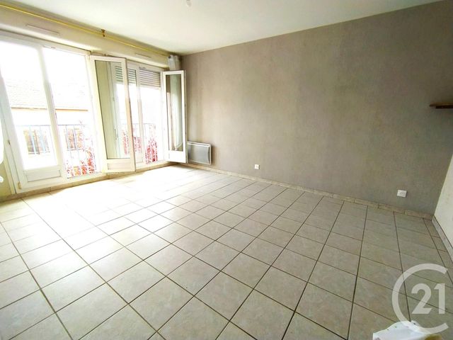 Appartement F3 à louer - 3 pièces - 64.0 m2 - AY CHAMPAGNE - 51 - CHAMPAGNE-ARDENNE - Century 21 Martinot Immobilier