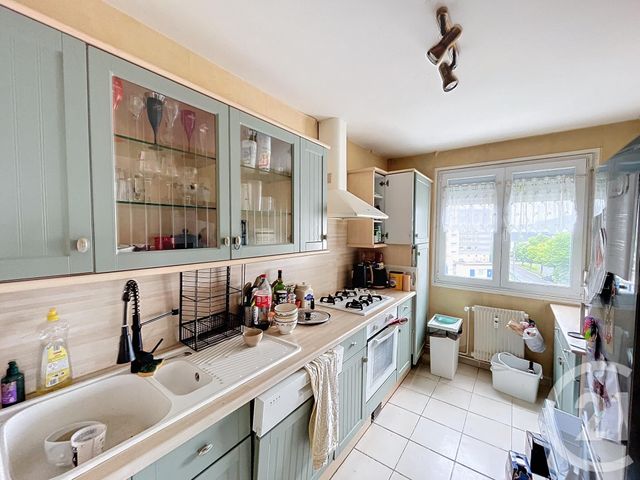 Appartement F4 à vendre - 4 pièces - 79.0 m2 - EPERNAY - 51 - CHAMPAGNE-ARDENNE - Century 21 Martinot Immobilier