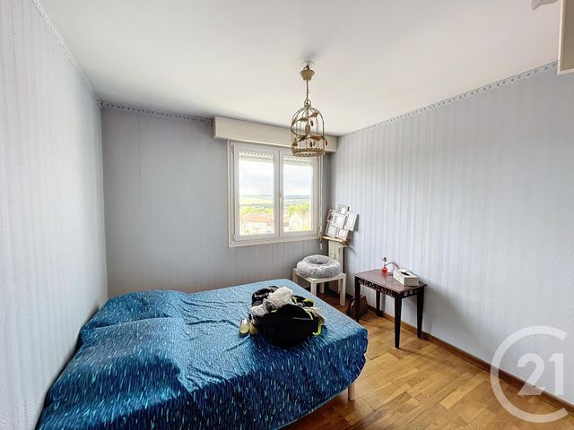 Appartement F4 à vendre - 4 pièces - 79.0 m2 - EPERNAY - 51 - CHAMPAGNE-ARDENNE - Century 21 Martinot Immobilier