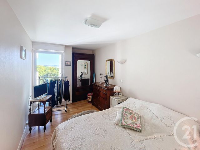 Appartement F2 à vendre - 2 pièces - 59.0 m2 - EPERNAY - 51 - CHAMPAGNE-ARDENNE - Century 21 Martinot Immobilier