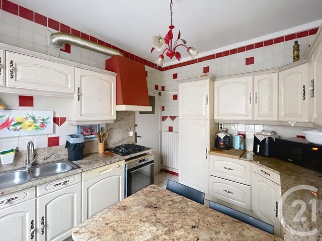 Afficher la photo en grand maison à vendre - 7 pièces - 176.8 m2 - EPERNAY - 51 - CHAMPAGNE-ARDENNE - Century 21 Martinot Immobilier