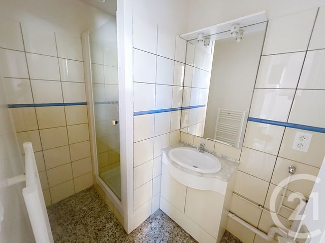 Appartement F2 à vendre - 2 pièces - 36.71 m2 - EPERNAY - 51 - CHAMPAGNE-ARDENNE - Century 21 Martinot Immobilier