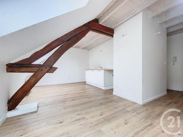 Appartement F2 à louer - 2 pièces - 27.1 m2 - EPERNAY - 51 - CHAMPAGNE-ARDENNE - Century 21 Martinot Immobilier