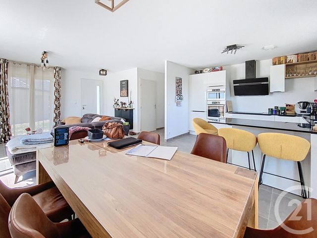 maison à louer - 5 pièces - 94.55 m2 - ECURY SUR COOLE - 51 - CHAMPAGNE-ARDENNE - Century 21 Martinot Immobilier