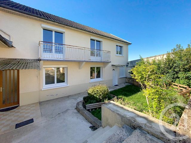 Maison à louer LE MESNIL SUR OGER