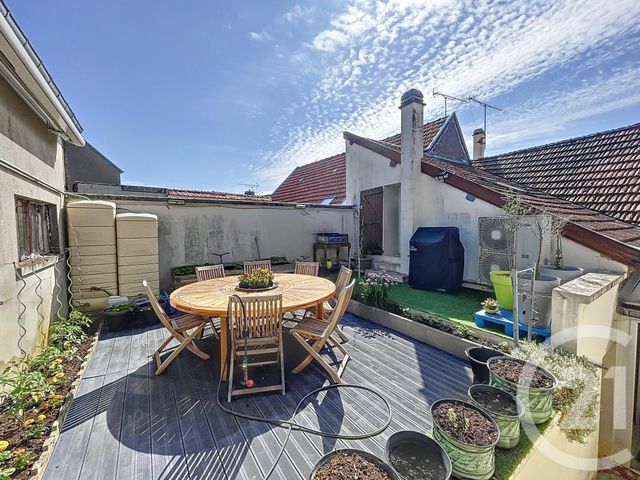 maison à vendre - 9 pièces - 199.0 m2 - MOUSSY - 51 - CHAMPAGNE-ARDENNE - Century 21 Martinot Immobilier