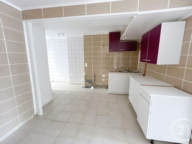 Appartement F4 à vendre - 4 pièces - 78.08 m2 - EPERNAY - 51 - CHAMPAGNE-ARDENNE - Century 21 Martinot Immobilier