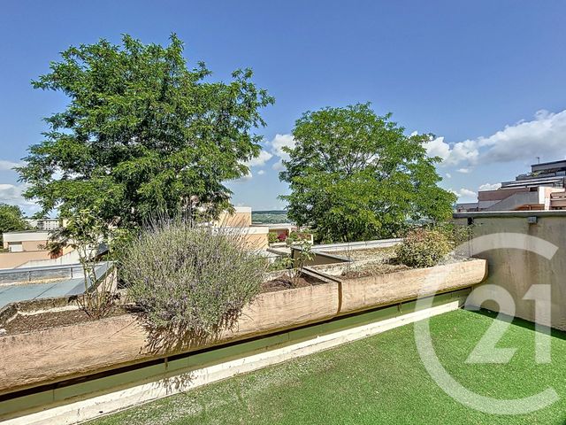 Appartement F4 à vendre - 4 pièces - 110.0 m2 - EPERNAY - 51 - CHAMPAGNE-ARDENNE - Century 21 Martinot Immobilier