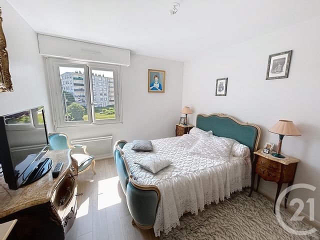 Appartement F2 à vendre - 2 pièces - 51.22 m2 - EPERNAY - 51 - CHAMPAGNE-ARDENNE - Century 21 Martinot Immobilier