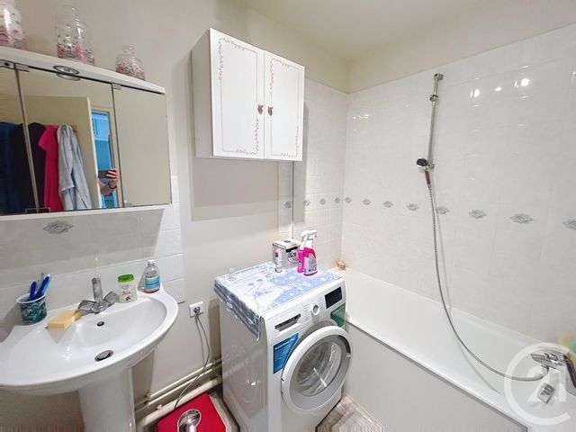 Appartement F2 à vendre - 2 pièces - 51.22 m2 - EPERNAY - 51 - CHAMPAGNE-ARDENNE - Century 21 Martinot Immobilier