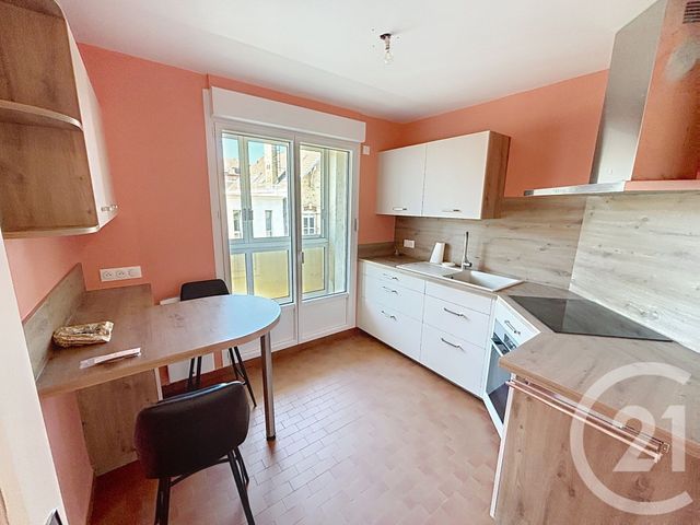 Appartement F4 à vendre - 4 pièces - 105.64 m2 - EPERNAY - 51 - CHAMPAGNE-ARDENNE - Century 21 Martinot Immobilier