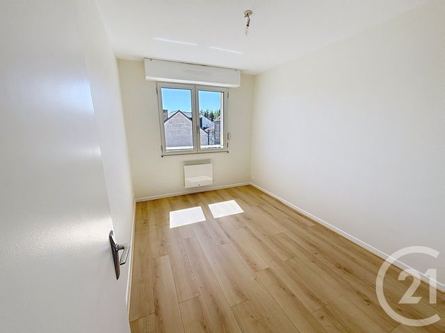 Appartement F4 à vendre - 4 pièces - 105.64 m2 - EPERNAY - 51 - CHAMPAGNE-ARDENNE - Century 21 Martinot Immobilier