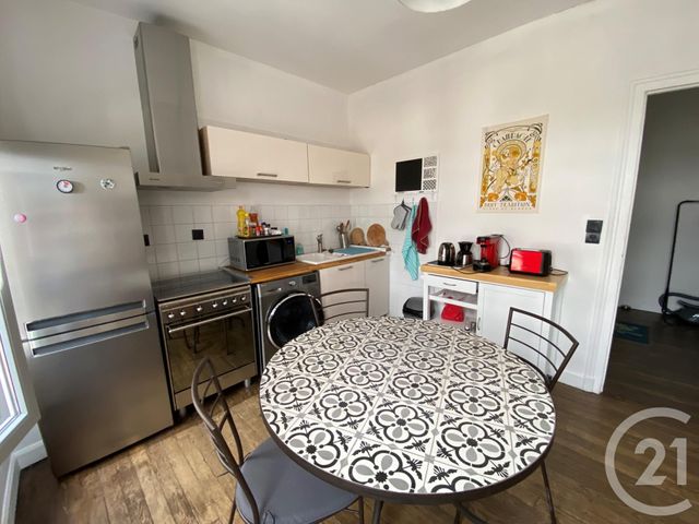 Appartement F1 bis à louer - 2 pièces - 42.34 m2 - EPERNAY - 51 - CHAMPAGNE-ARDENNE - Century 21 Martinot Immobilier