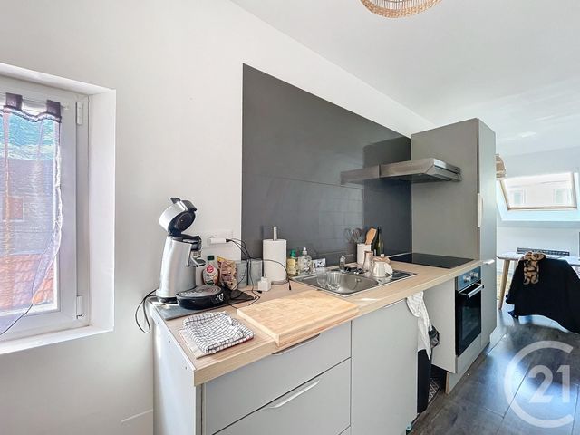 Appartement F3 à vendre - 3 pièces - 56.59 m2 - EPERNAY - 51 - CHAMPAGNE-ARDENNE - Century 21 Martinot Immobilier