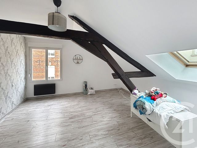 Appartement F3 à vendre - 3 pièces - 56.59 m2 - EPERNAY - 51 - CHAMPAGNE-ARDENNE - Century 21 Martinot Immobilier