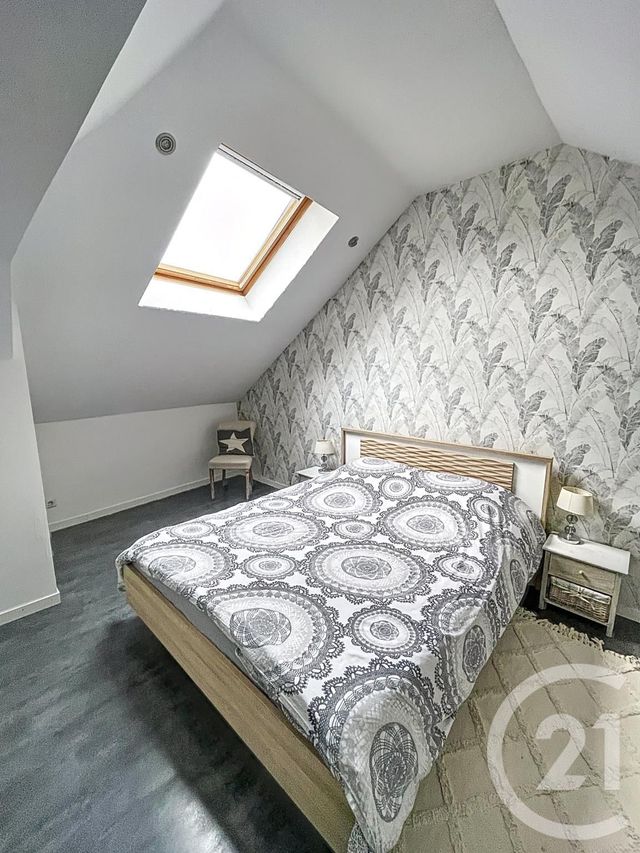 Appartement à vendre - 2 pièces - 53.4 m2 - EPERNAY - 51 - CHAMPAGNE-ARDENNE - Century 21 Martinot Immobilier