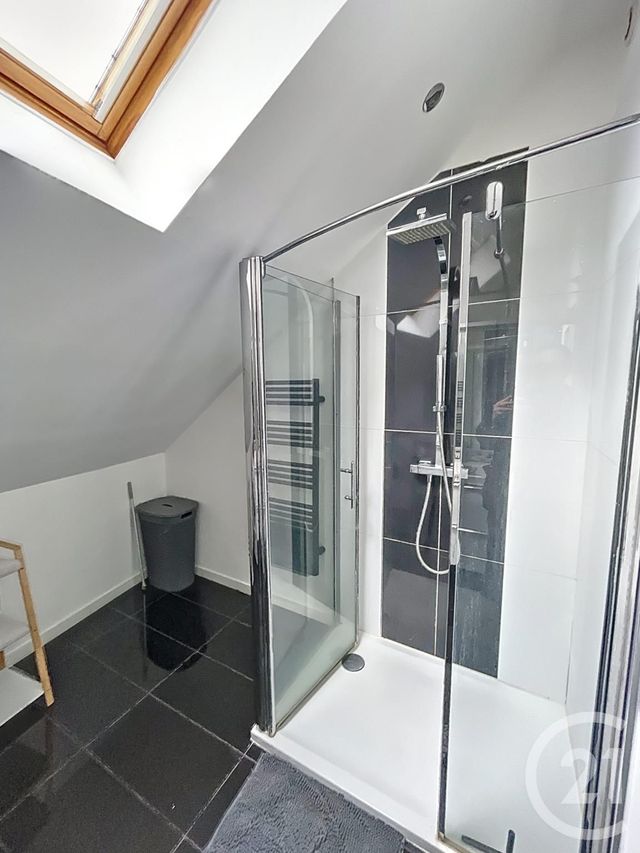 Appartement à vendre - 2 pièces - 53.4 m2 - EPERNAY - 51 - CHAMPAGNE-ARDENNE - Century 21 Martinot Immobilier