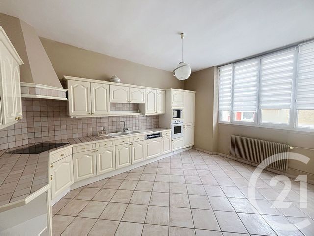 maison à vendre - 7 pièces - 179.36 m2 - DAMERY - 51 - CHAMPAGNE-ARDENNE - Century 21 Martinot Immobilier