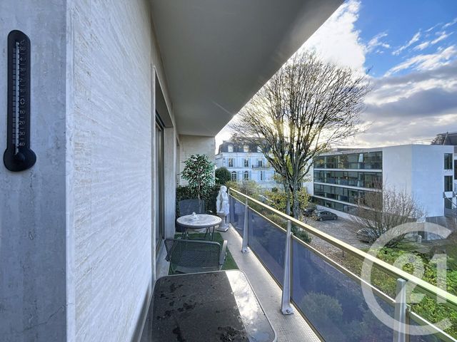 Appartement F5 à vendre - 5 pièces - 103.9 m2 - EPERNAY - 51 - CHAMPAGNE-ARDENNE - Century 21 Martinot Immobilier