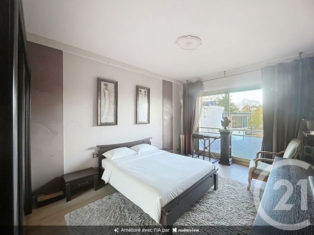 Appartement F5 à vendre - 5 pièces - 103.9 m2 - EPERNAY - 51 - CHAMPAGNE-ARDENNE - Century 21 Martinot Immobilier