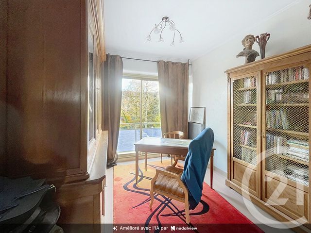 Appartement F5 à vendre - 5 pièces - 103.9 m2 - EPERNAY - 51 - CHAMPAGNE-ARDENNE - Century 21 Martinot Immobilier