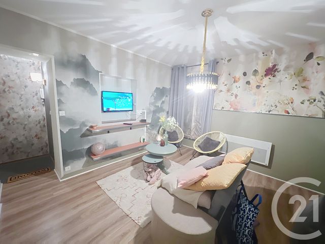 Appartement F2 à louer - 2 pièces - 49.38 m2 - EPERNAY - 51 - CHAMPAGNE-ARDENNE - Century 21 Martinot Immobilier