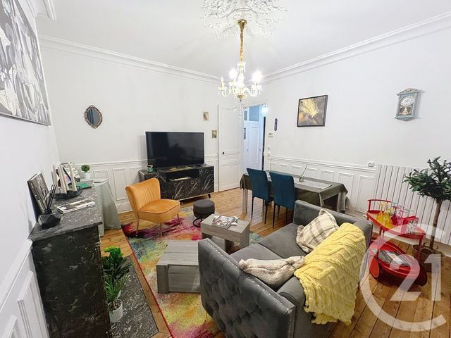 Appartement à louer - 3 pièces - 50.4 m2 - EPERNAY - 51 - CHAMPAGNE-ARDENNE - Century 21 Martinot Immobilier