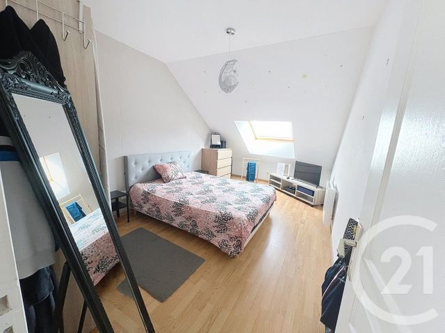 Appartement F4 à louer - 4 pièces - 120.0 m2 - MORANGIS - 51 - CHAMPAGNE-ARDENNE - Century 21 Martinot Immobilier