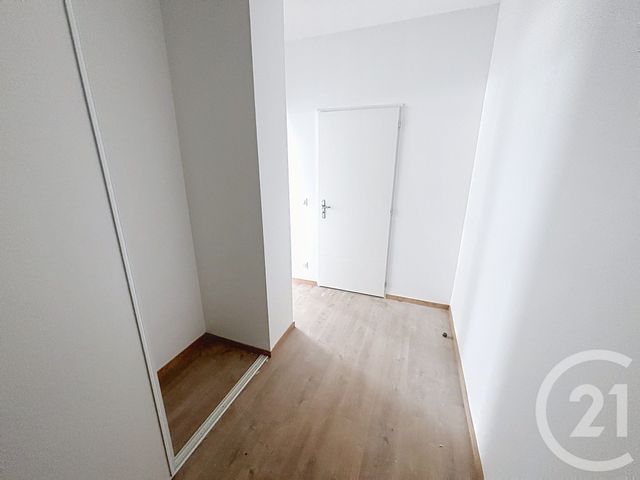 Appartement F2 à vendre - 2 pièces - 51.28 m2 - EPERNAY - 51 - CHAMPAGNE-ARDENNE - Century 21 Martinot Immobilier
