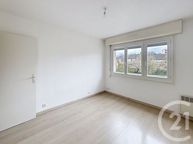 Appartement F3 à louer - 3 pièces - 71.0 m2 - EPERNAY - 51 - CHAMPAGNE-ARDENNE - Century 21 Martinot Immobilier