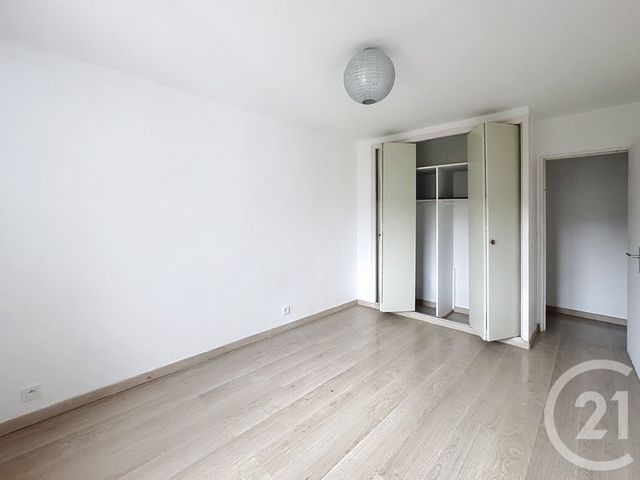 Appartement F3 à louer - 3 pièces - 71.0 m2 - EPERNAY - 51 - CHAMPAGNE-ARDENNE - Century 21 Martinot Immobilier