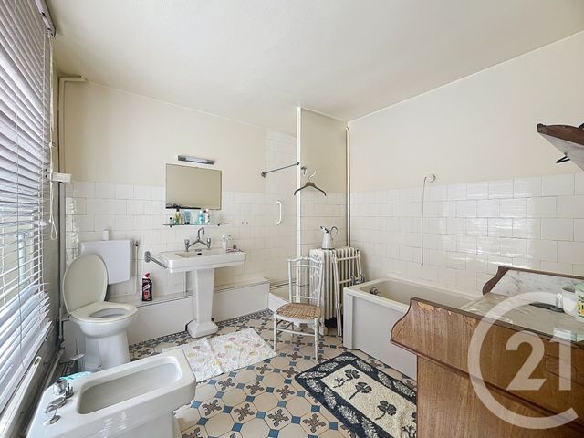 maison à vendre - 10 pièces - 259.44 m2 - ST MARTIN D ABLOIS - 51 - CHAMPAGNE-ARDENNE - Century 21 Martinot Immobilier