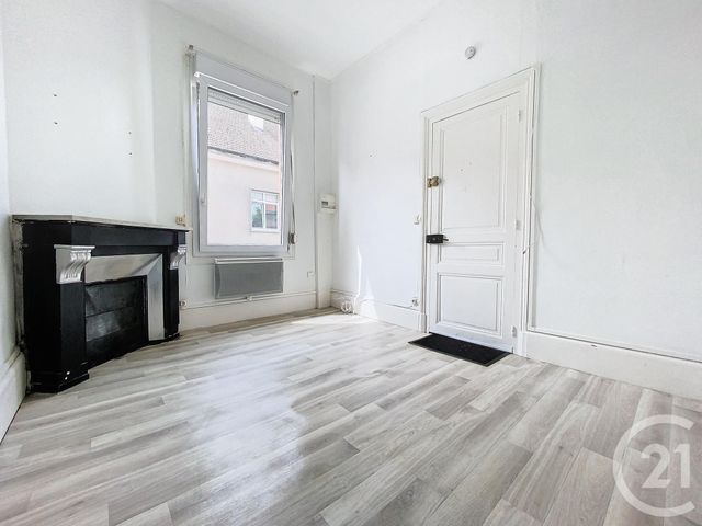 commerce - None - 51