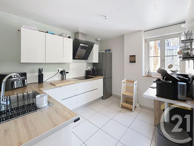 Appartement F5 à vendre - 5 pièces - 118.42 m2 - EPERNAY - 51 - CHAMPAGNE-ARDENNE - Century 21 Martinot Immobilier