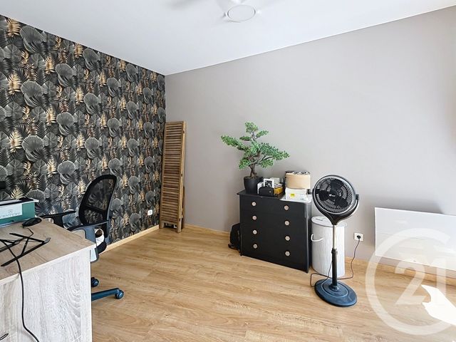Appartement F5 à vendre - 5 pièces - 118.42 m2 - EPERNAY - 51 - CHAMPAGNE-ARDENNE - Century 21 Martinot Immobilier