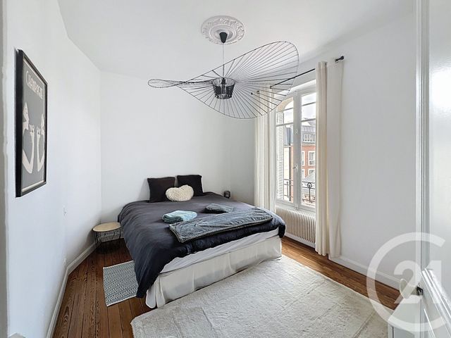 Appartement à louer - 3 pièces - 72.69 m2 - EPERNAY - 51 - CHAMPAGNE-ARDENNE - Century 21 Martinot Immobilier