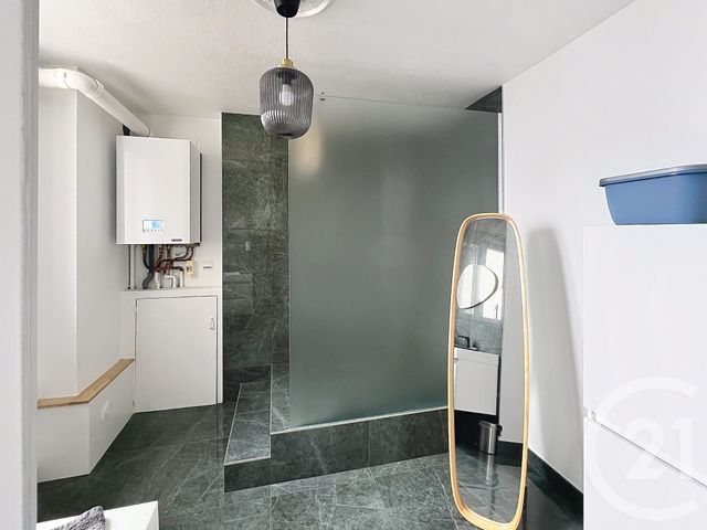 Appartement à louer - 3 pièces - 72.69 m2 - EPERNAY - 51 - CHAMPAGNE-ARDENNE - Century 21 Martinot Immobilier