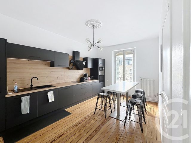 Appartement à louer - 3 pièces - 72.69 m2 - EPERNAY - 51 - CHAMPAGNE-ARDENNE - Century 21 Martinot Immobilier
