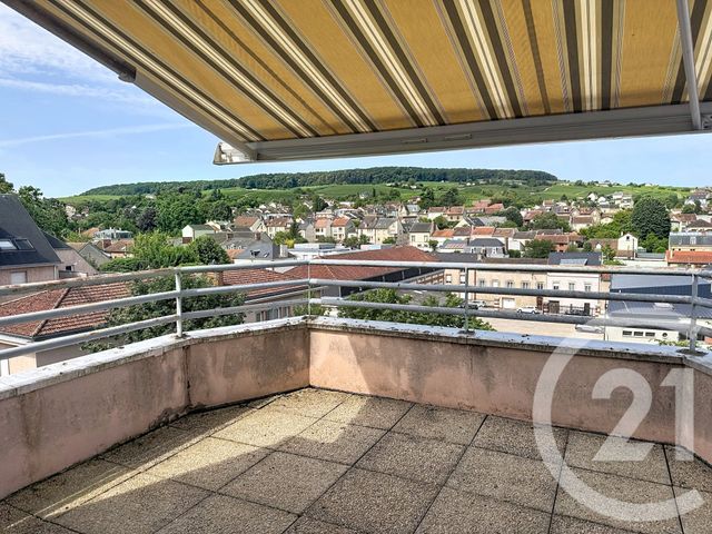 Appartement F4 à vendre - 4 pièces - 87.34 m2 - EPERNAY - 51 - CHAMPAGNE-ARDENNE - Century 21 Martinot Immobilier