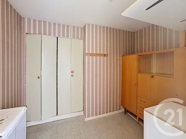 Appartement F4 à vendre - 4 pièces - 87.34 m2 - EPERNAY - 51 - CHAMPAGNE-ARDENNE - Century 21 Martinot Immobilier