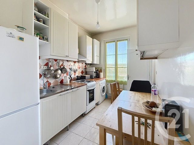 Appartement F2 à vendre - 2 pièces - 47.13 m2 - EPERNAY - 51 - CHAMPAGNE-ARDENNE - Century 21 Martinot Immobilier