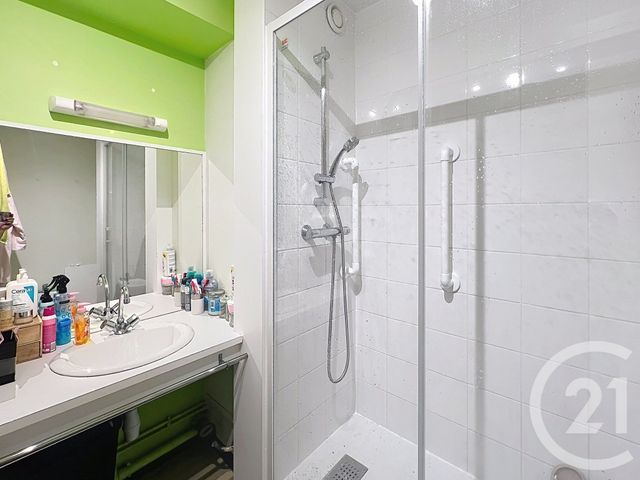 Appartement F3 à louer - 3 pièces - 71.0 m2 - EPERNAY - 51 - CHAMPAGNE-ARDENNE - Century 21 Martinot Immobilier
