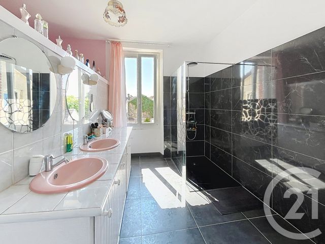 maison à vendre - 5 pièces - 117.5 m2 - EPERNAY - 51 - CHAMPAGNE-ARDENNE - Century 21 Martinot Immobilier