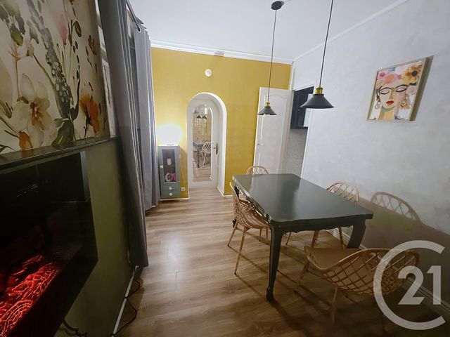 Appartement F2 à louer - 2 pièces - 49.38 m2 - EPERNAY - 51 - CHAMPAGNE-ARDENNE - Century 21 Martinot Immobilier