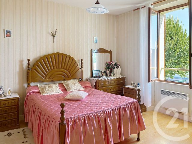 maison à vendre - 7 pièces - 142.73 m2 - EPERNAY - 51 - CHAMPAGNE-ARDENNE - Century 21 Martinot Immobilier