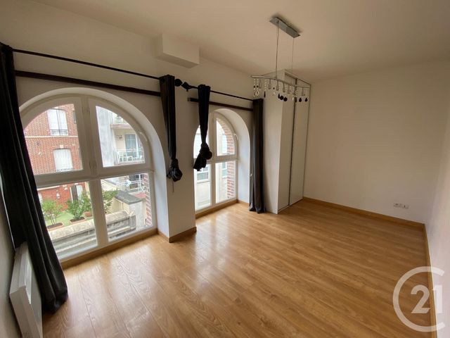 Appartement F3 à louer - 3 pièces - 59.92 m2 - EPERNAY - 51 - CHAMPAGNE-ARDENNE - Century 21 Martinot Immobilier